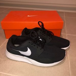 NIKE free run sneakers